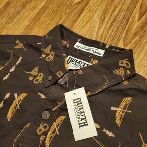 Duluth Trading Co Flannel Shirt‎ Men Large Brown Canoe Free Swingin Relaxed Fit